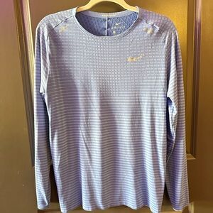 Nike Men's Light Blue Striped Long Sleeve Tee